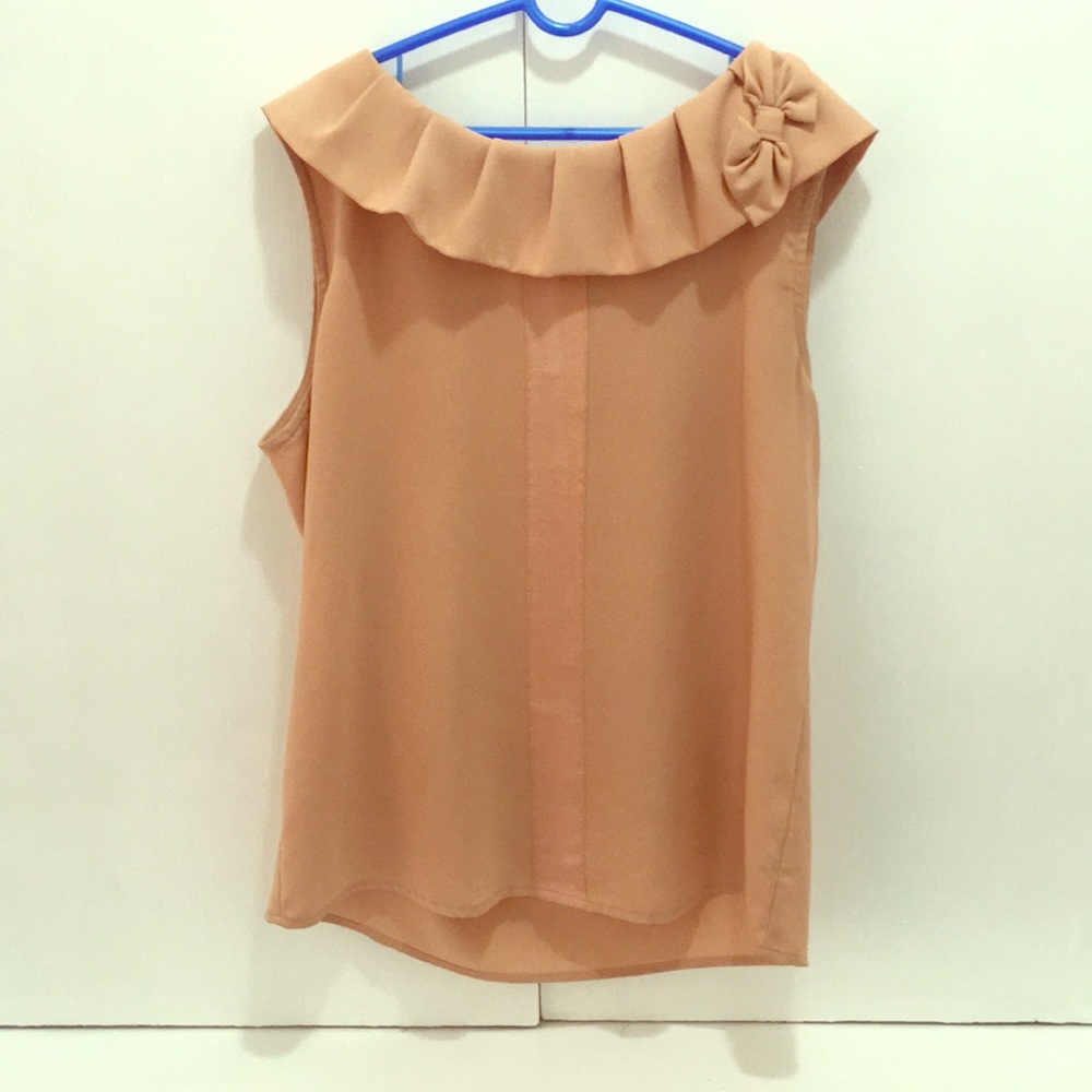 Sleeveless Blouse